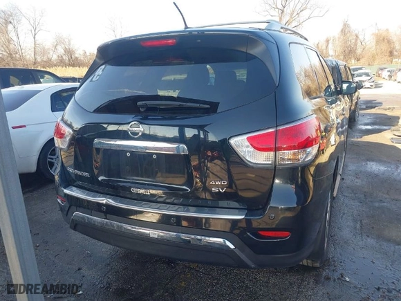 2015 Nissan Pathfinder Platinum with VIN 5N1AR2MM5FC685912, listed as a IAAI auction lot 41444004 with 84,642 mi miles. Bid and sale history available at carsss.com. Image 16.