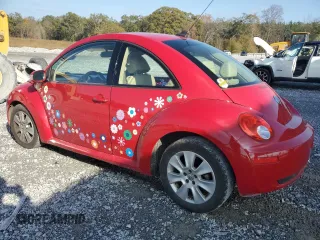 2009 Volkswagen New Beetle Coupe S with VIN 3VWRW31C19M501342, listed as a Copart auction lot 81761554 with 171,926 mi miles and Salvage Title. Bid and sale history available at carsss.com. Image 2.