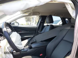2021 Mazda CX-30 Select z VIN 3MVDMABL3MM233701, wystawiony jako IAAI lot #42086778 z przebiegiem Nie podano mil oraz . Historia ofert i sprzedaży dostępna na DreamBid. Obrazek 19.