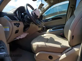 2013 Mercedes-Benz M 350 z VIN 4JGDA5JB7DA165826, wystawiony jako Copart lot #55063345 z przebiegiem 115 194 mil mil oraz Nie do naprawy • Non repairable. Historia ofert i sprzedaży dostępna na DreamBid. Obrazek 7.
