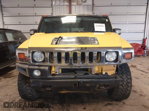 2006 Hummer H2 with VIN 5GRGN23U86H110989, listed as a IAAI auction lot 41409816 with 192,988 mi miles. Bid and sale history available at carsss.com. Image 12.