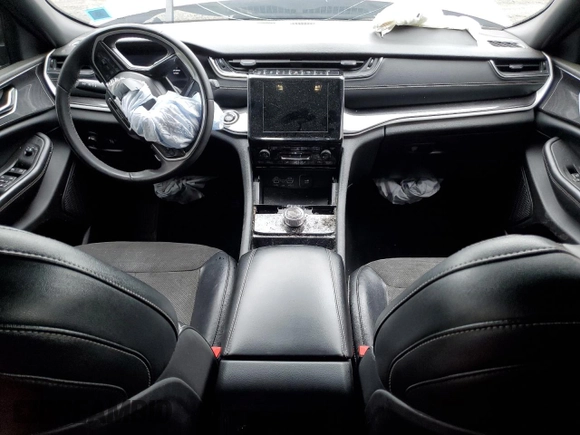 2023 Jeep Grand Cherokee Altitude with VIN 1C4RJHAG8PC515657, listed as a Copart auction lot 59985725 with 120,758 mi miles and Salvage title. Bid and sale history available at DreamBid. Image 8.