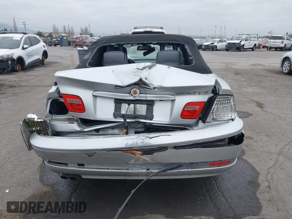 2005 BMW 3 Series 325Ci with VIN WBABW33415PL34475, listed as a IAAI auction lot 41450478 with 191,047 mi miles and . Bid and sale history available at carsss.com. Image 17.