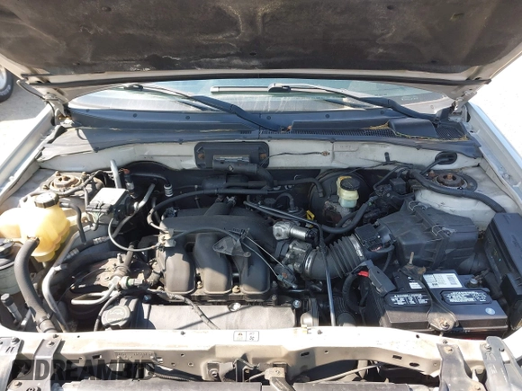 2004 Mazda Tribute ES with VIN 4F2CZ96194KM28781, listed as a IAAI auction lot 42066609 with 230,166 mi miles and . Bid and sale history available at carsss.com. Image 10.