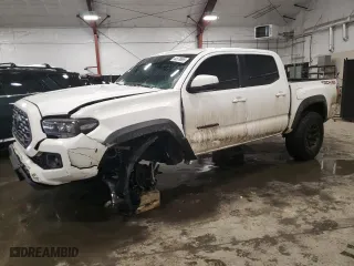 2021 Toyota Tacoma 4WD SR with VIN 5TFCZ5AN4MX258934, listed as a Copart auction lot 44678685 with 80,991 mi miles and Non Repairable. Bid and sale history available at carsss.com. Image 1.