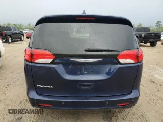 2018 Chrysler Pacifica Touring with VIN 2C4RC1DG4JR252255, listed as a Copart auction lot 51083805 with 119,563 mi miles and Clean title. Bid and sale history available at DreamBid. Image 6.