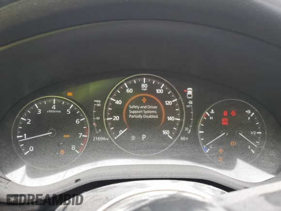 2021 Mazda 3 Premium with VIN JM1BPAML2M1400723, listed as a Copart auction lot 56021445 with 21,694 mi miles and Clean Title. Bid and sale history available at DreamBid. Image 9.