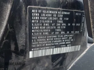 2015 Volkswagen Tiguan SE z VIN WVGBV7AXXFW612903, wystawiony jako IAAI lot #41017461 z przebiegiem 149 297 mil mil oraz . Historia ofert i sprzedaży dostępna na DreamBid. Obrazek 9.