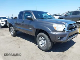 2014 Toyota Tacoma PreRunner with VIN 5TFTU4GN2EX063433, listed as a IAAI auction lot 42550709 with 167,990 mi miles and . Bid and sale history available at DreamBid. Image 1.