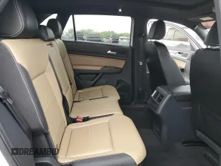 2022 Volkswagen Atlas SE with VIN 1V2KC2CAXNC204602, listed as a Copart auction lot 47306435 with 52,641 mi miles and Salvage title. Bid and sale history available at DreamBid. Image 11.