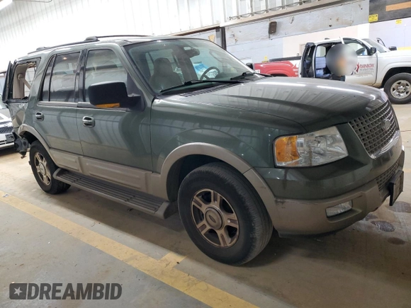 2003 Ford Expedition Eddie Bauer with VIN 1FMRU17W53LC11916, listed as a Copart auction lot 82878394 with 146,467 mi miles and Salvage Title. Bid and sale history available at carsss.com. Image 4.