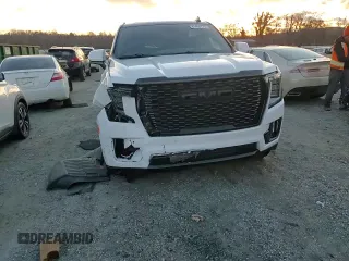 2022 GMC Yukon XL Denali with VIN 1GKS1JKL8NR123197, listed as a Copart auction lot 41466775 with 38,469 mi miles and Salvage Title. Bid and sale history available at DreamBid. Image 11.