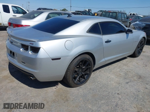 2011 Chevrolet Camaro 1LT with VIN 2G1FB1ED0B9199638, listed as a IAAI auction lot 42677358 with 106,128 mi miles and . Bid and sale history available at DreamBid. Image 4.