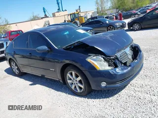 2006 Nissan Maxima 3.5 SE with VIN 1N4BA41E16C849347, listed as a IAAI auction lot 41927386 with 241,447 mi miles. Bid and sale history available at carsss.com. Image 1.