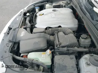 2012 Hyundai Sonata Hybrid z VIN KMHEC4A45CA033382, wystawiony jako IAAI lot #43453628 z przebiegiem 225 235 mil mil oraz . Historia ofert i sprzedaży dostępna na DreamBid. Obrazek 14.