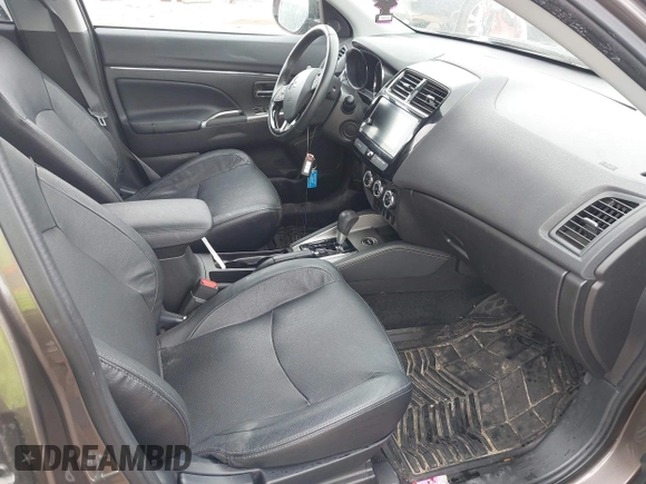 2018 Mitsubishi Outlander SEL z VIN JA4AR4AWXJZ020218, wystawiony jako IAAI lot #41705379 z przebiegiem 113 207 mil mil oraz . Historia ofert i sprzedaży dostępna na DreamBid. Obrazek 5.