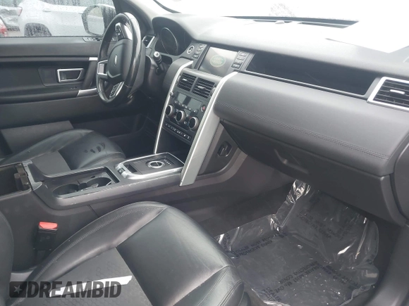 2016 Land Rover Discovery Sport SE z VIN SALCP2BG1GH596240, wystawiony jako IAAI lot #42395538 z przebiegiem 148 158 mil mil oraz . Historia ofert i sprzedaży dostępna na DreamBid. Obrazek 5.