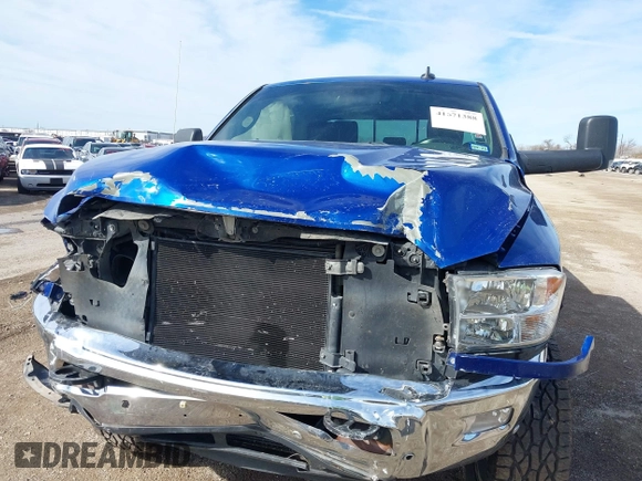 2018 Ram 2500 Big Horn with VIN 3C6UR5DL5JG122236, listed as a IAAI auction lot 41671388 with 128,044 mi miles. Bid and sale history available at carsss.com. Image 6.