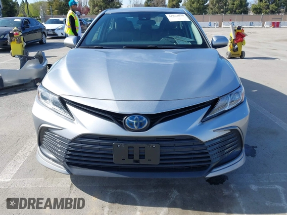 2021 Toyota Camry Hybrid LE with VIN 4T1C31AK5MU030969, listed as a IAAI auction lot 41862078 with 125,992 mi miles. Bid and sale history available at carsss.com. Image 13.