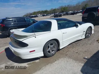 2002 Pontiac Firebird with VIN 2G2FS22K222112738, listed as a IAAI auction lot 41563741 with 155,397 mi miles. Bid and sale history available at carsss.com. Image 4.