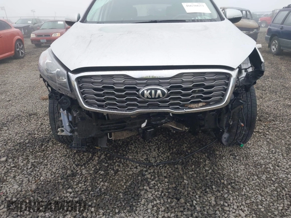 2020 Kia Sorento EX V6 with VIN 5XYPHDA50LG645531, listed as a IAAI auction lot 40678673 with 84,427 mi miles. Bid and sale history available at carsss.com. Image 6.