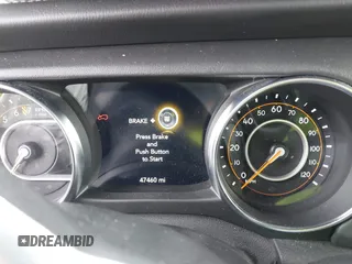 2021 Jeep Wrangler Unlimited Sahara with VIN 1C4HJXEG6MW751752, listed as a IAAI auction lot 41104960 with 47,460 mi miles and . Bid and sale history available at DreamBid. Image 7.