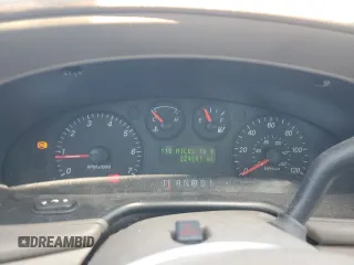 2004 Mercury Sable LS Premium z VIN 1MEFM55S34G611027, wystawiony jako Copart lot #50611585 z przebiegiem 224 081 mil mil oraz Tytuł czysty. Historia ofert i sprzedaży dostępna na DreamBid. Obrazek 9.