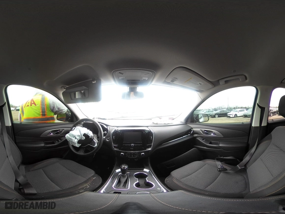 2018 Chevrolet Traverse LS with VIN 1GNERFKW0JJ222542, listed as a IAAI auction lot 41811876 with 104,512 mi miles. Bid and sale history available at carsss.com. Image 20.