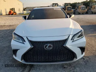 2021 Lexus ES with VIN 58AGZ1B10MU088728, listed as a Copart auction lot 73366284 with 31,503 mi miles and Salvage Title. Bid and sale history available at carsss.com. Image 5.