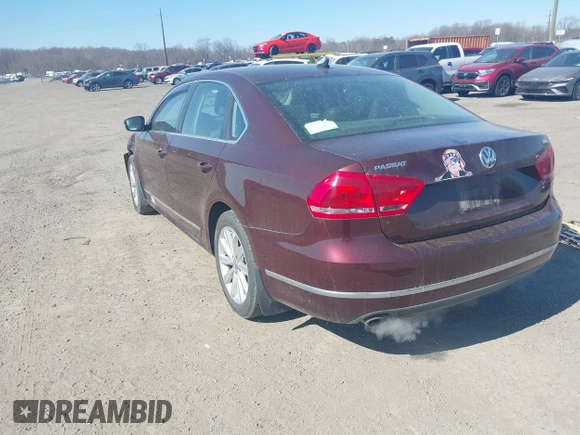2013 Volkswagen Passat SEL Premium z VIN 1VWCP7A39DC052321, wystawiony jako IAAI lot #41694214 z przebiegiem 151 931 mil mil oraz . Historia ofert i sprzedaży dostępna na DreamBid. Obrazek 3.