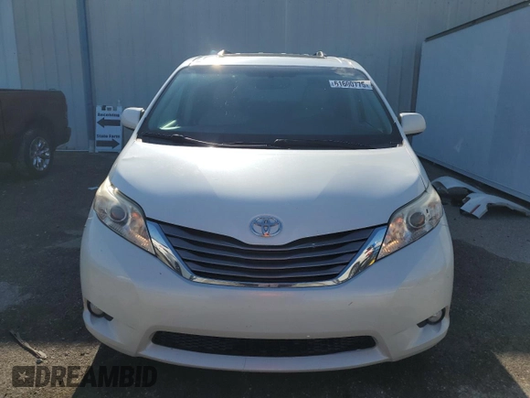 2015 Toyota Sienna XLE with VIN 5TDYK3DC0FS679812, listed as a Copart auction lot 61600775 with 118,483 mi miles and Salvage title. Bid and sale history available at DreamBid. Image 5.