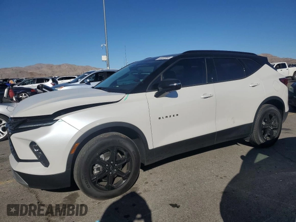 2024 Chevrolet Blazer LT with VIN 3GNKBDR4XRS226026, listed as a Copart auction lot 85322694 with 4,581 mi miles and Salvage title. Bid and sale history available at DreamBid. Image 1.