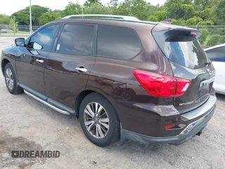 2019 Nissan Pathfinder SL z VIN 5N1DR2MN3KC581063, wystawiony jako IAAI lot #42311710 z przebiegiem 142 252 mil mil oraz . Historia ofert i sprzedaży dostępna na DreamBid. Obrazek 3.