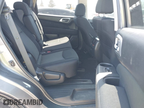 2017 Nissan Pathfinder SL with VIN 5N1DR2MM1HC643706, listed as a IAAI auction lot 41907925 with 88,577 mi miles. Bid and sale history available at carsss.com. Image 8.
