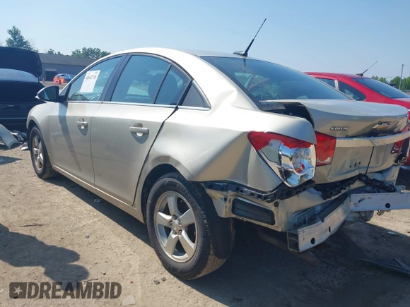 2014 Chevrolet Cruze 1LT с VIN 1G1PC5SB5E7214863, выставлен на аукционе IAAI как лот 42642718 с пробегом 132 939 миль миль и . История ставок и продаж доступна на DreamBid. Изображение 3.