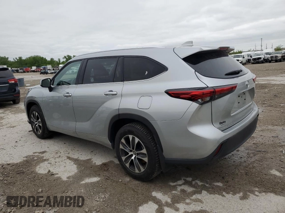 2021 Toyota Highlander XLE with VIN 5TDHZRBH8MS535368, listed as a Copart auction lot 54688095 with 56,480 mi miles and Salvage title. Bid and sale history available at DreamBid. Image 2.