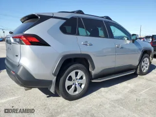 2021 Toyota RAV4 LE with VIN 2T3K1RFV4MW105140, listed as a Copart auction lot 48544065 with 31,216 mi miles and Salvage Title. Bid and sale history available at carsss.com. Image 3.