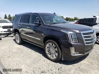 2017 Cadillac Escalade Platinum with VIN 1GYS4DKJ4HR127555, listed as a Copart auction lot 53162405 with 119,934 mi miles and Salvage Title. Bid and sale history available at carsss.com. Image 4.