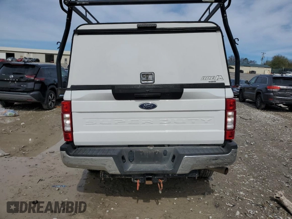 2022 Ford F-250 XL with VIN 1FT7W2BN9NEC47769, listed as a Copart auction lot 50178995 with 117,560 mi miles and Clean title. Bid and sale history available at DreamBid. Image 6.