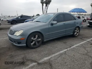 2006 Mercedes-Benz C 230 Sport z VIN WDBRF52H16F803345, wystawiony jako Copart lot #55238285 z przebiegiem 154 225 mil mil oraz Czysty tytuł • Clean title. Historia ofert i sprzedaży dostępna na DreamBid. Obrazek 1.