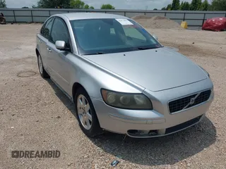 2006 Volvo S40 2.4L z VIN YV1MS382662222925, wystawiony jako IAAI lot #42073893 z przebiegiem 204 456 mil mil oraz . Historia ofert i sprzedaży dostępna na DreamBid. Obrazek 1.