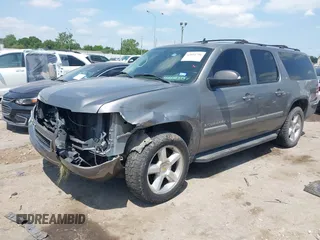 2007 Chevrolet Suburban LTZ with VIN 3GNFK163X7G142655, listed as a IAAI auction lot 42054756 with Not Provided miles. Bid and sale history available at carsss.com. Image 17.