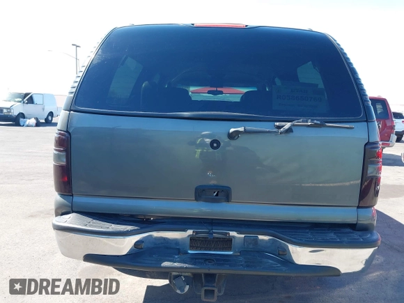 2002 Chevrolet Suburban LT z VIN 1GNFK16Z32J294238, wystawiony jako IAAI lot #42143758 z przebiegiem 175 468 mil mil oraz . Historia ofert i sprzedaży dostępna na DreamBid. Obrazek 13.