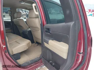 2010 Toyota Tundra 4WD Truck with VIN 5TFUW5F17AX096876, listed as a IAAI auction lot 41583521 with 118,084 mi miles. Bid and sale history available at carsss.com. Image 8.
