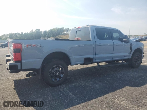 2024 Ford F-350 XL with VIN 1FT8W3BT8RED16160, listed as a Copart auction lot 71034834 with 8,950 mi miles and Salvage Title. Bid and sale history available at DreamBid. Image 3.