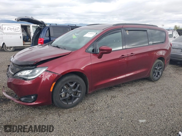 2020 Chrysler Pacifica Touring with VIN 2C4RC1FG6LR142887, listed as a IAAI auction lot 42260931 with 50,008 mi miles and . Bid and sale history available at DreamBid. Image 17.