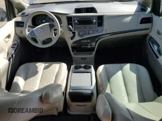 2011 Toyota Sienna LE AAS with VIN 5TDKK3DC6BS086570, listed as a Copart auction lot 54724385 with 157,530 mi miles and Salvage Title. Bid and sale history available at DreamBid. Image 8.