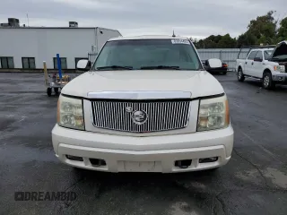 2003 Cadillac Escalade z VIN 1GYEC63T93R208877, wystawiony jako Copart lot #83894424 z przebiegiem 160 530 mil mil oraz Szkoda całkowita • Salvage title. Historia ofert i sprzedaży dostępna na DreamBid. Obrazek 5.