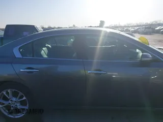 2014 Nissan Maxima 3.5 S with VIN 1N4AA5AP4EC476676, listed as a IAAI auction lot 41853243 with 104,616 mi miles. Bid and sale history available at carsss.com. Image 13.