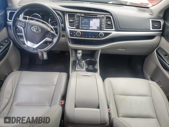 2014 Toyota Highlander XLE z VIN 5TDJKRFHXES037657, wystawiony jako Copart lot #53041445 z przebiegiem 134 344 mil mil oraz Szkoda całkowita • Salvage title. Historia ofert i sprzedaży dostępna na DreamBid. Obrazek 8.